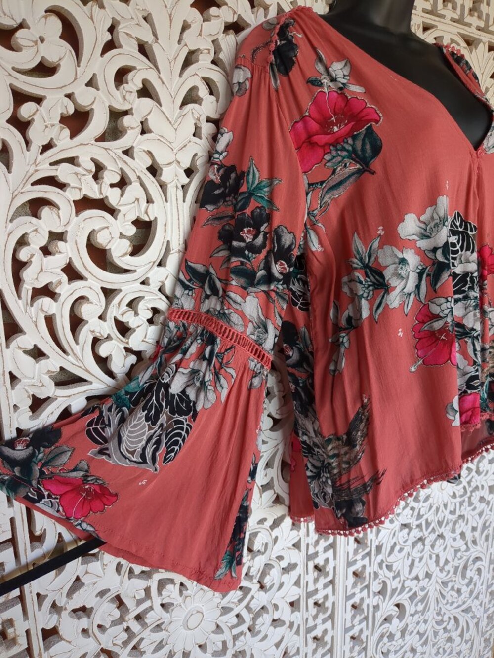 Long Sleeve Flowt Floral Boho Tunic - Picture 3 of 16
